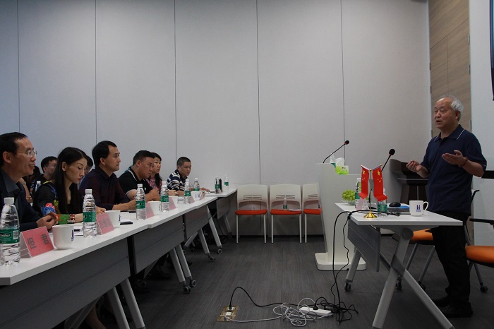 1570498616035014368.jpg IMG_5232.jpg