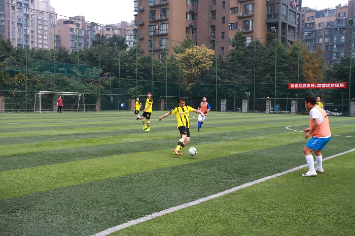 1574149956145079176.jpg BW3V0515.jpg